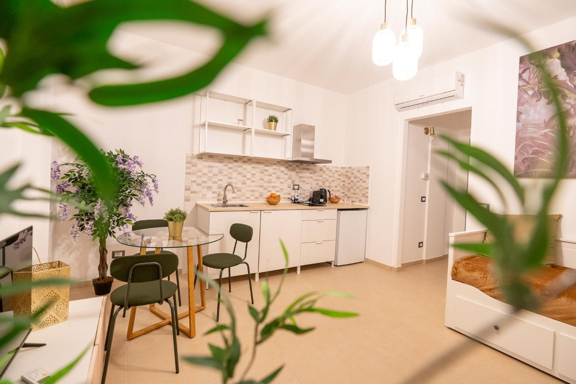 פיומיצ'ינו Airport Noa Modern Home מראה חיצוני תמונה